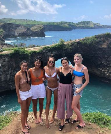 Lizette Cabrera with her friends.